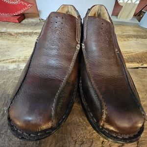 Unstructured by Clarks Men's Brown Leather Slip-On Shoes Size 9